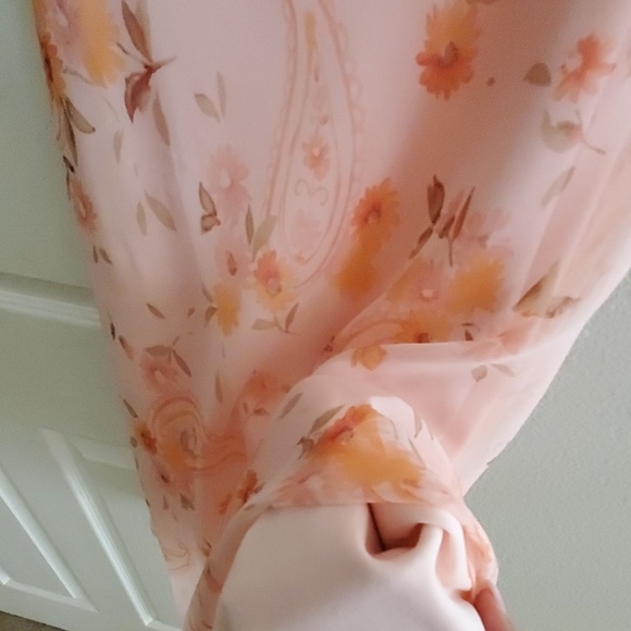 Dress - Picture 4 of 5